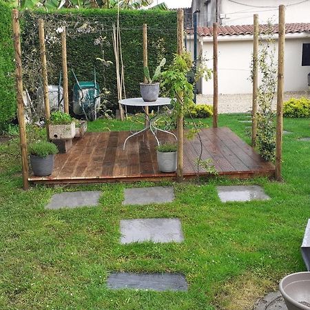 Fronsac  Chez Jeanfi B&B 외부 사진