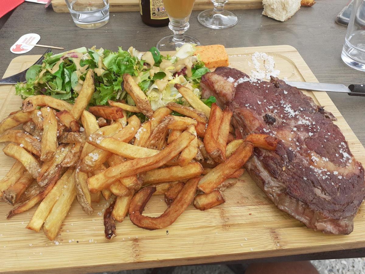 Fronsac  Chez Jeanfi B&B 외부 사진