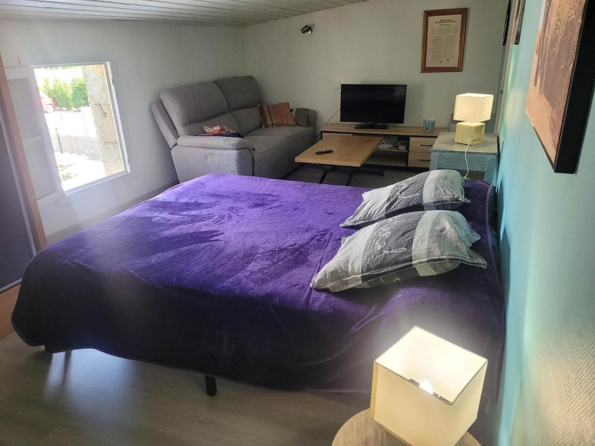 Fronsac  Chez Jeanfi B&B 외부 사진