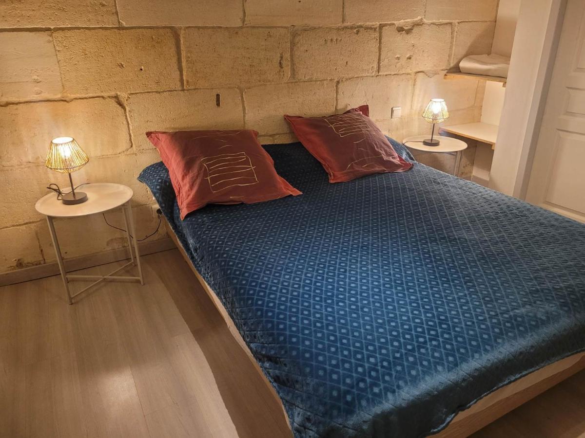 Fronsac  Chez Jeanfi B&B 외부 사진
